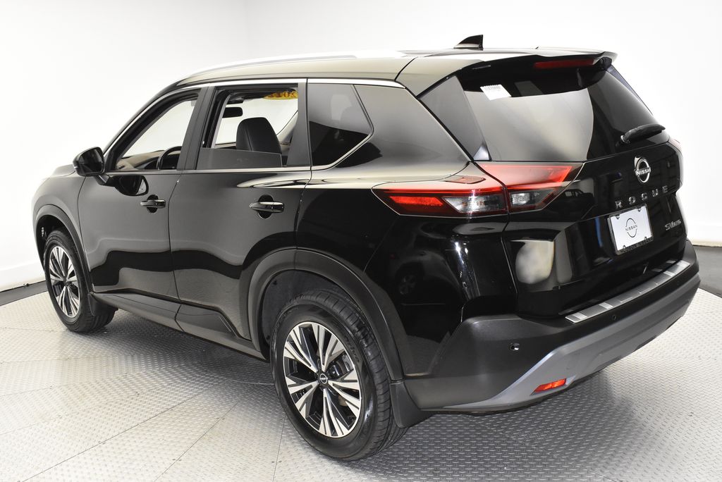 2022 Nissan Rogue SV 7