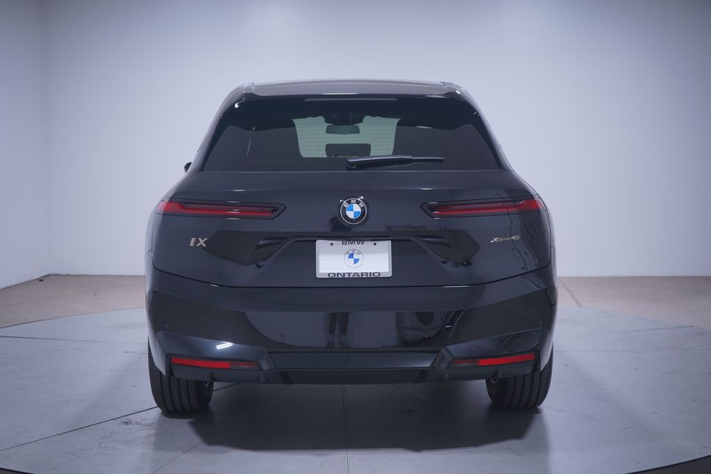 2026 BMW iX  5