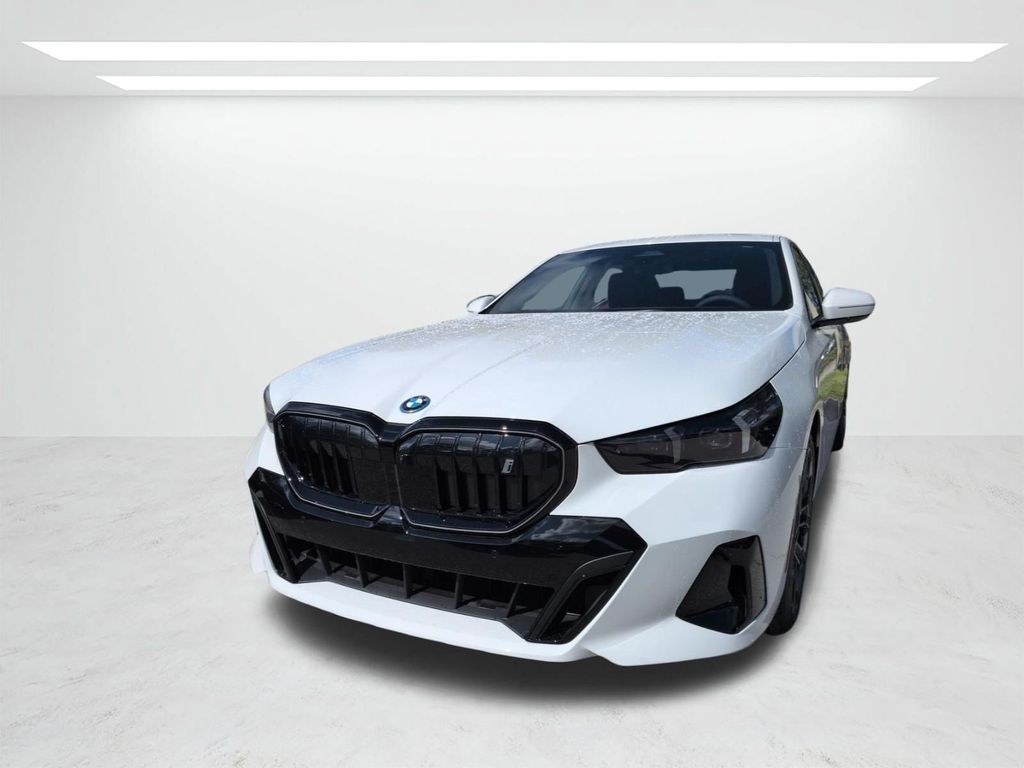 New 2027 White BMW eDrive40 image 8