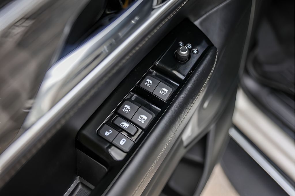 Used Car 2022 Jeep Wagoneer  Series Iii For Sale Under $50,000 In Austin, Texas