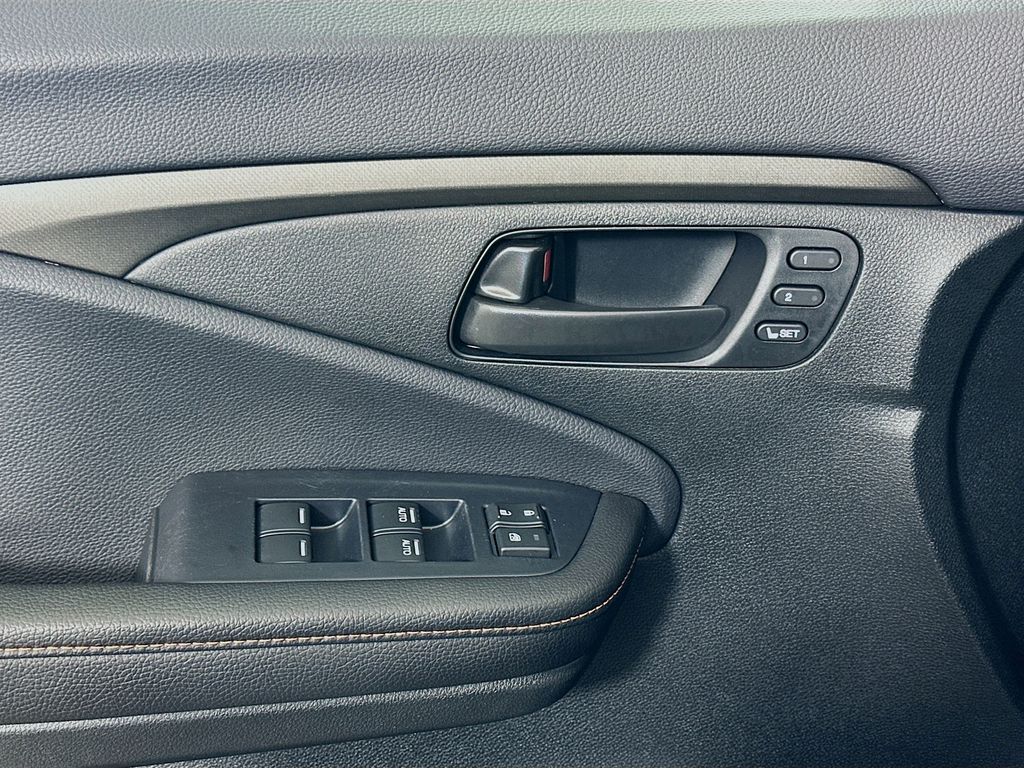 Thumbnail: 2024 Honda Ridgeline - 18