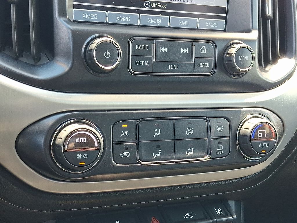 2017 GMC Canyon — photo 16