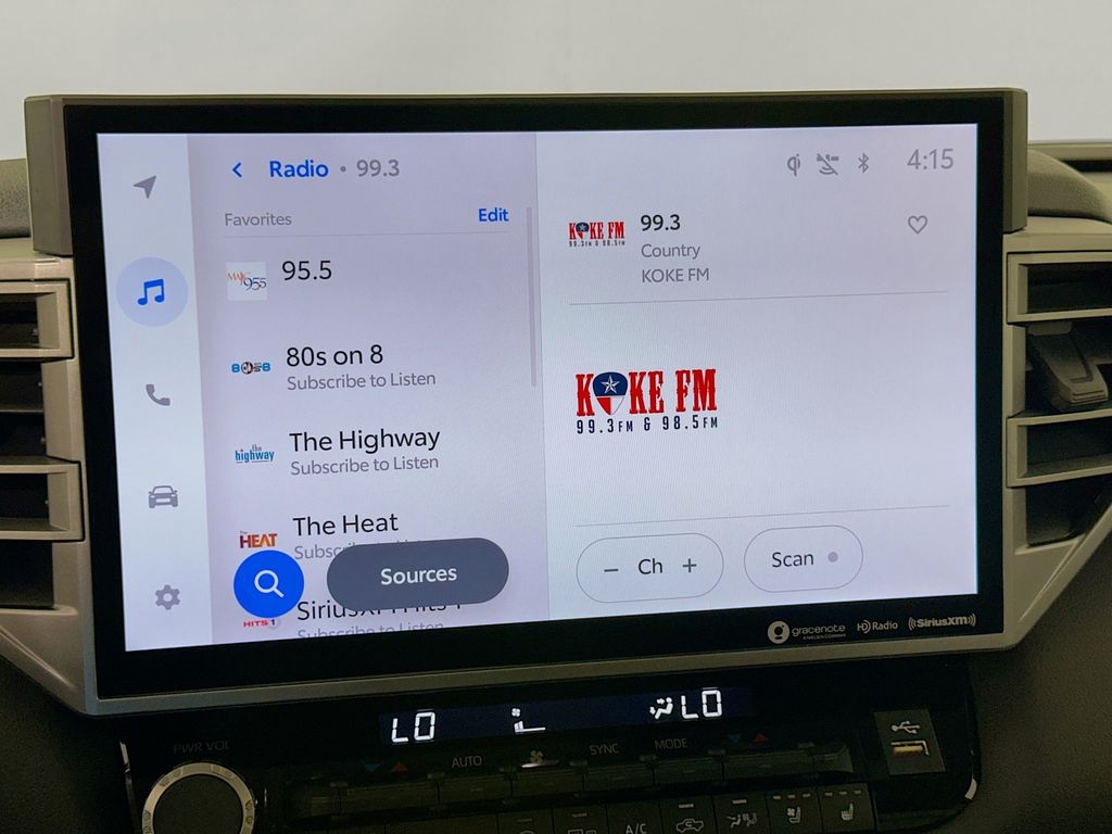 Thumbnail: 2024 Toyota Tundra - 15