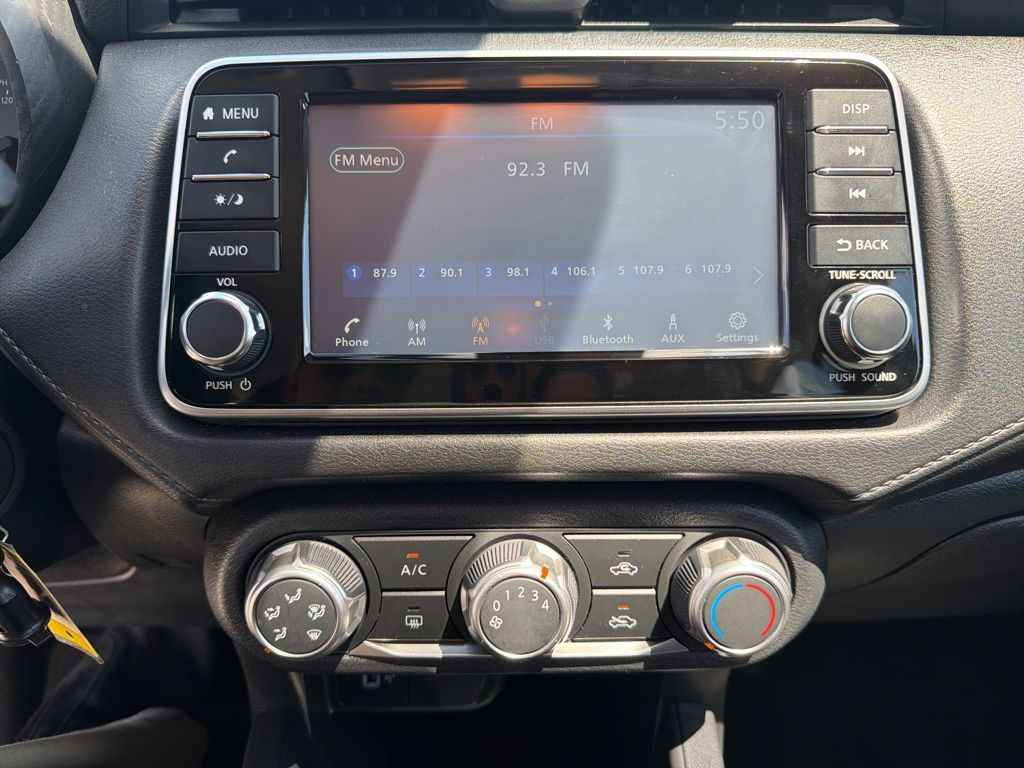 2024 Nissan Versa 1.6 S