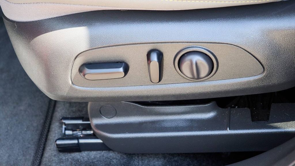 Used 2024 Chevrolet Trax ACTIV 4D Sport Utility