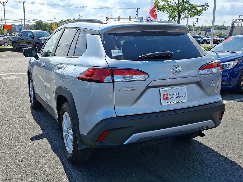 Thumbnail: 2023 Toyota Corolla Cross - 4