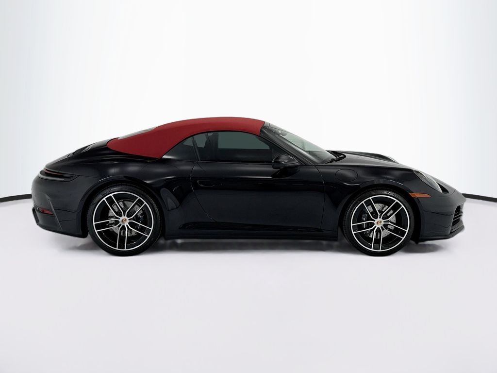 Thumbnail: 2026 Porsche 911 - 17
