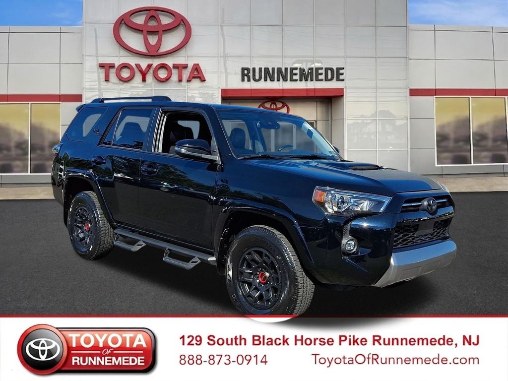 2024 Toyota 4Runner Negro (Midnight Black Metallic) SUV/Crossover Todo terreno 5 velocidades Automática