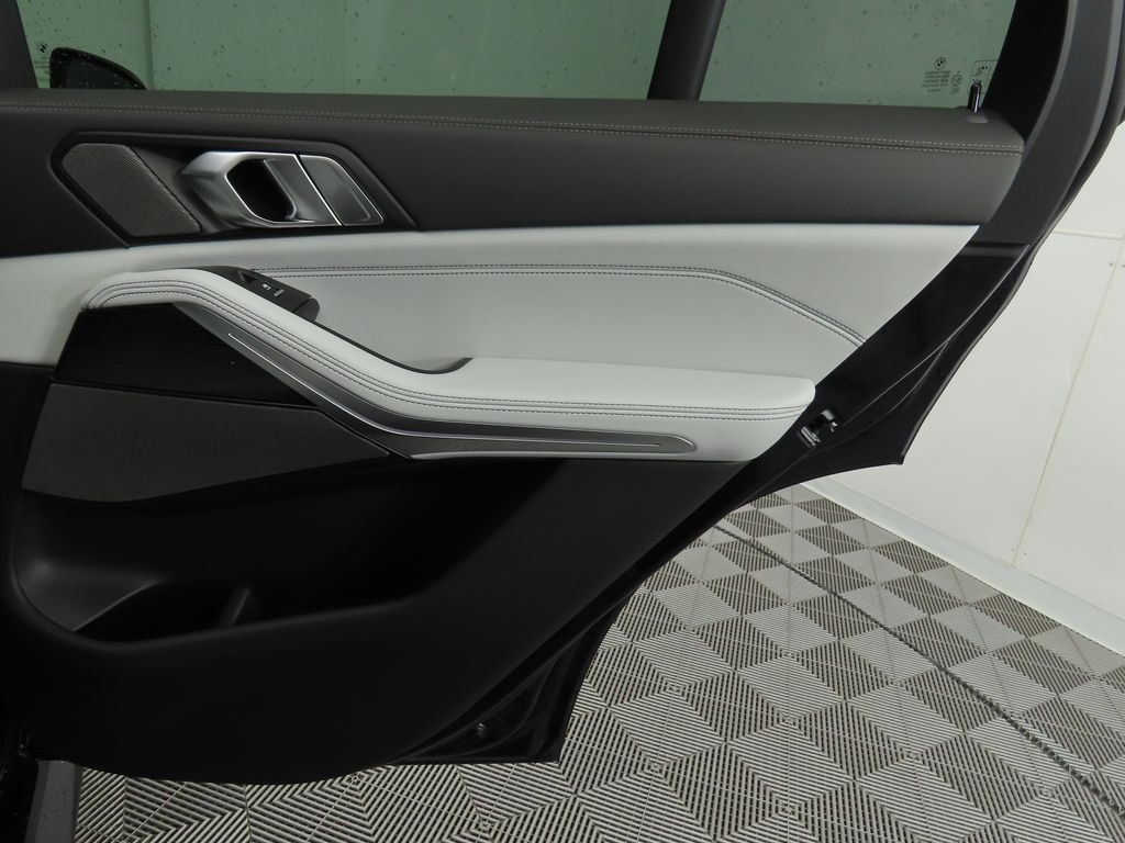 Thumbnail: 2026 BMW X5 - 27