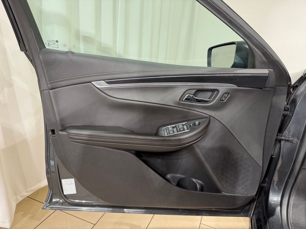 Thumbnail: 2019 Chevrolet Impala - 14
