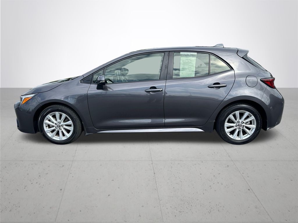 2024 Toyota Corolla Hatchback SE