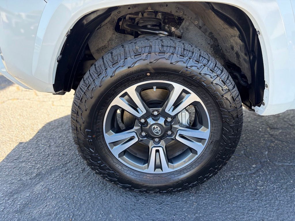 Used 2017 Toyota Tacoma Truck