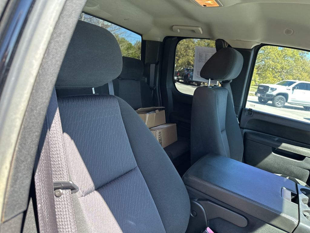 Used Car 2011 Chevrolet Silverado 1500  Lt For Sale Under $15,000 In Austin, Texas