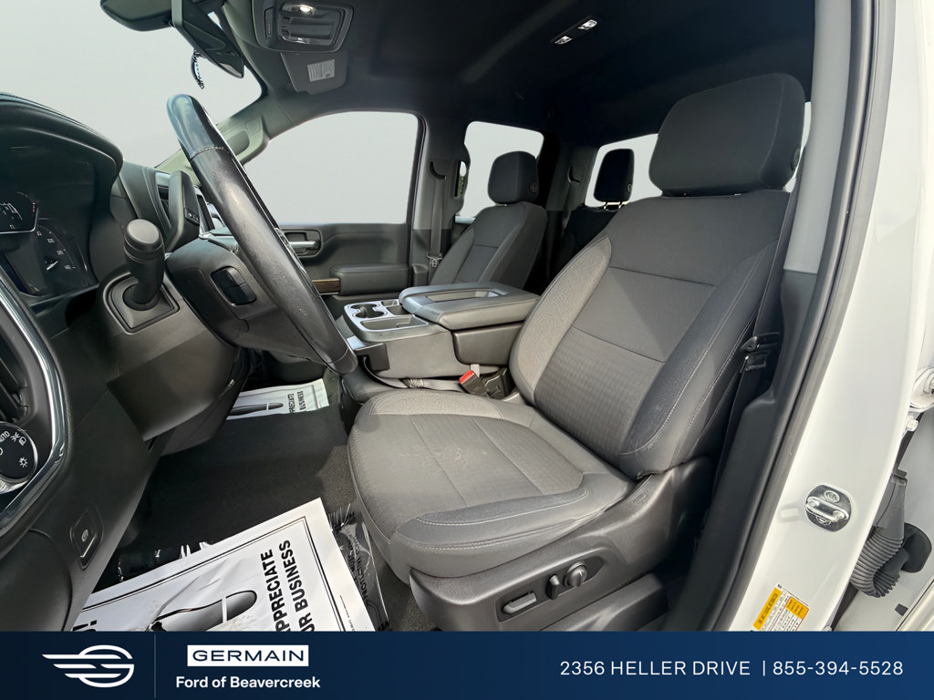 Used 2021 White GMC SLE image 15