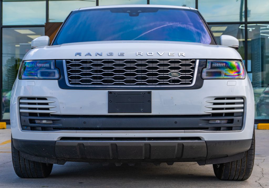 2018 Land Rover Range Rover 3.0L V6 Supercharged HSE White at Genesis of Spring
