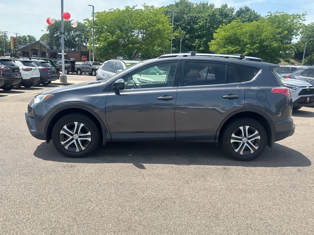 Used 2017 Gray Toyota LE image 4