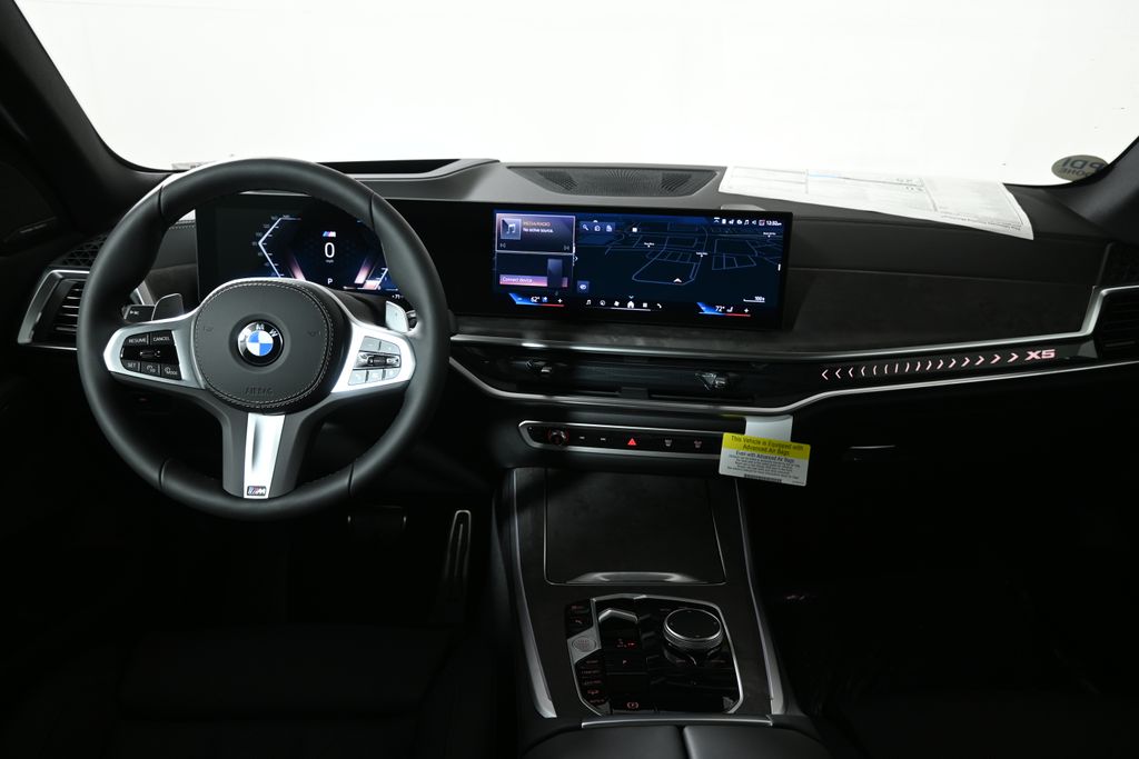 Thumbnail: 2026 BMW X5 - 17