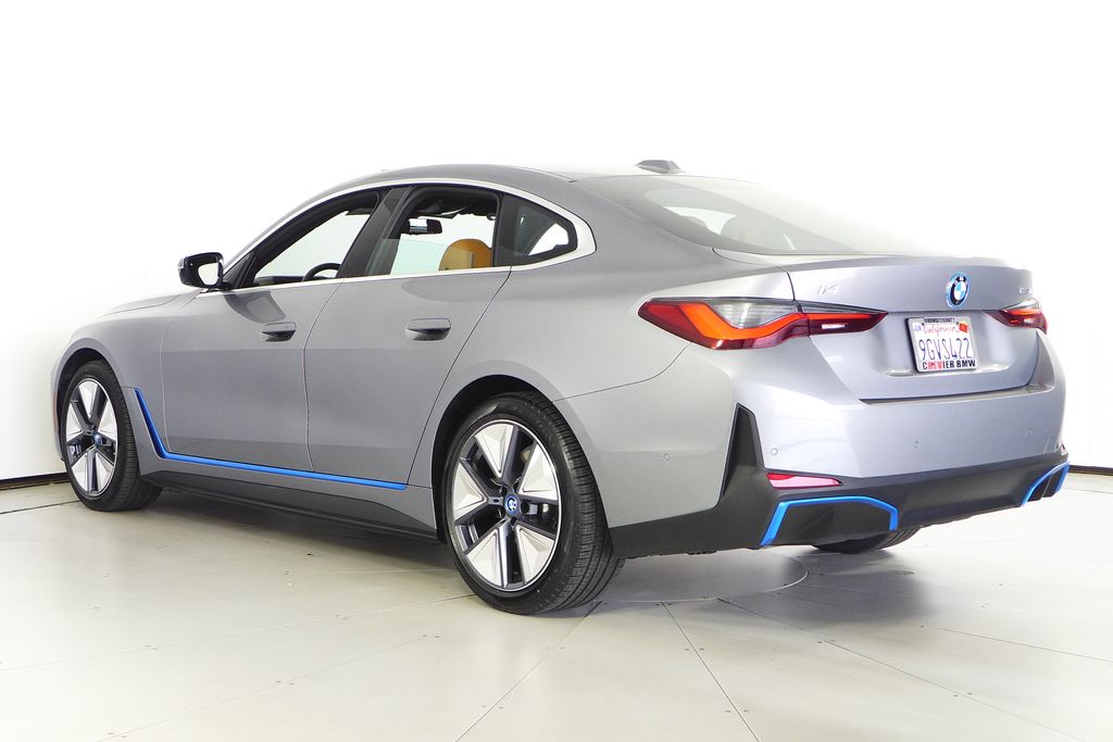 Thumbnail: 2023 BMW i4 - 9