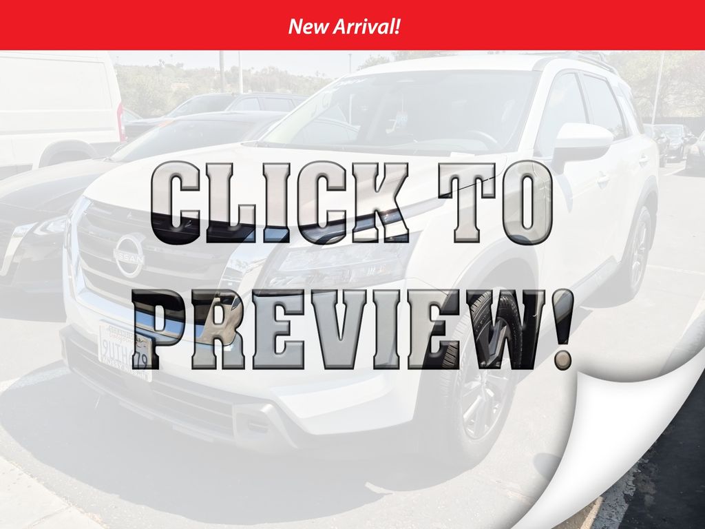 2025 Nissan Pathfinder SV FWD