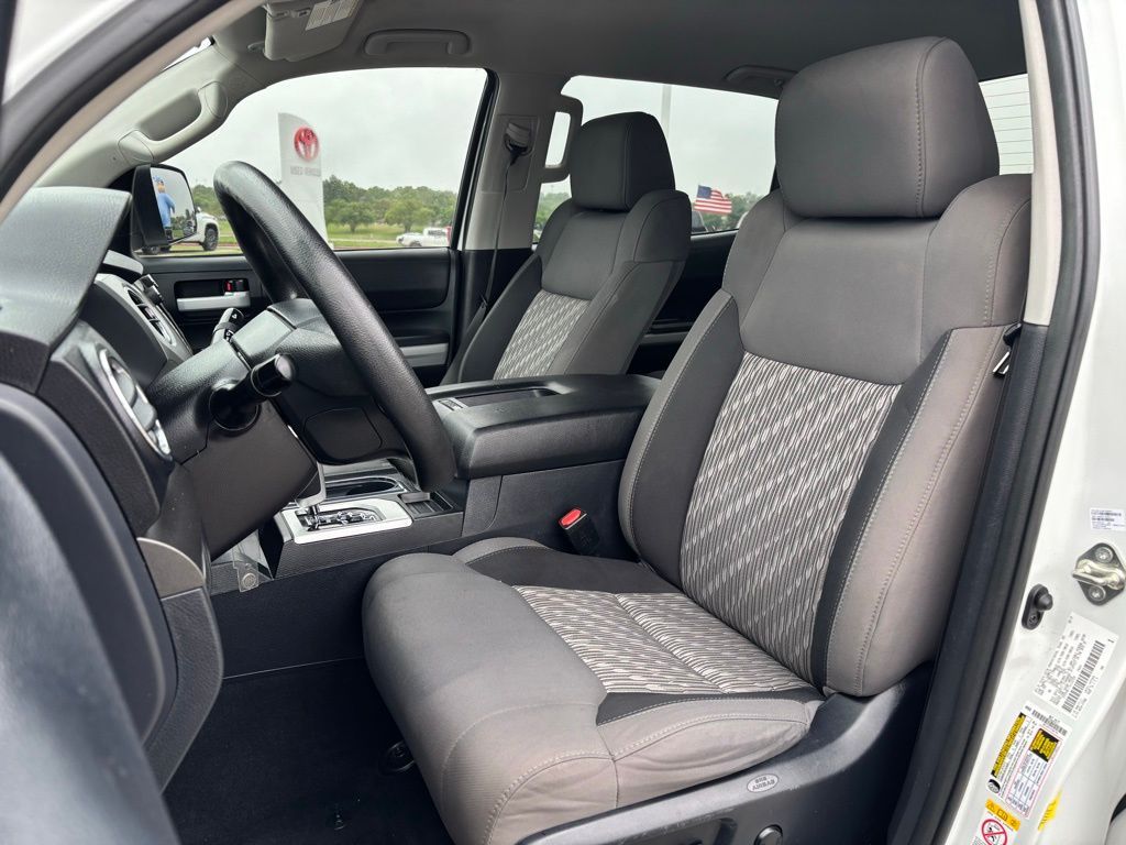 2019 Toyota Tundra SR5 photo