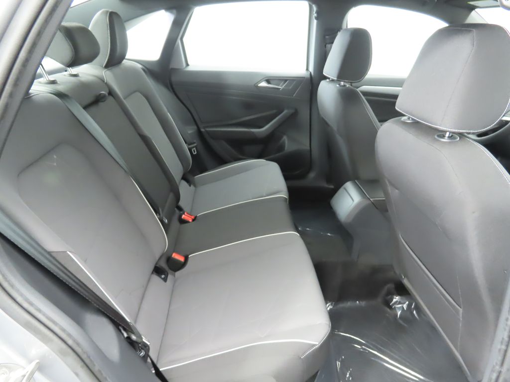 Thumbnail: 2026 Volkswagen Jetta - 22