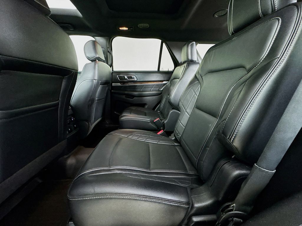 Used Car 2016 Ford Explorer  Platinum For Sale Under $20,000 In Austin, Texas