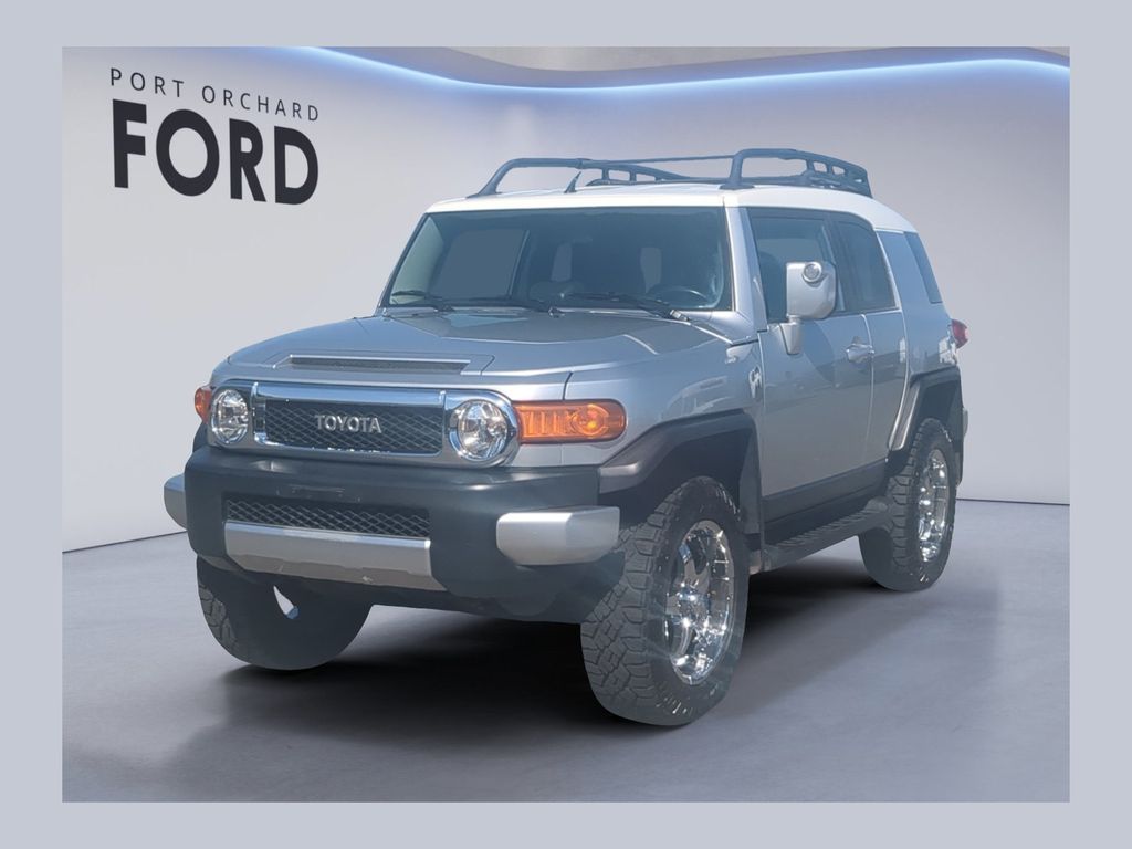 Titanium Metallic 2007 Toyota FJ Cruiser SUV / Crossover Four-Wheel Drive 5-Speed Automatic