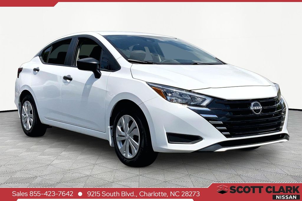 2025 Nissan Versa 1.6 S