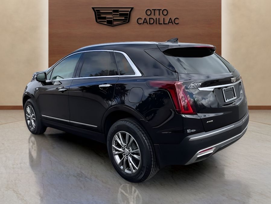 used 2023 Cadillac XT5 car, priced at $35,500