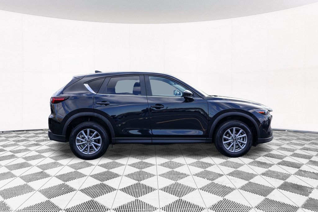 2022 Mazda CX-5 2.5 S Preferred Package 8