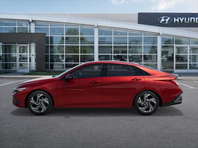 2025 Hyundai Elantra Sport 3