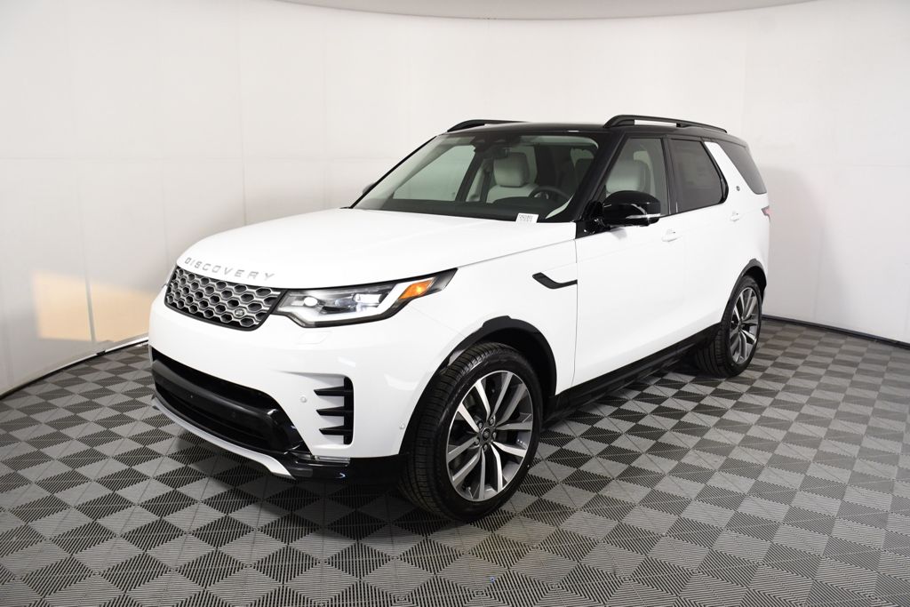 2026 Land Rover Discovery P360 Tempest Edition AWD