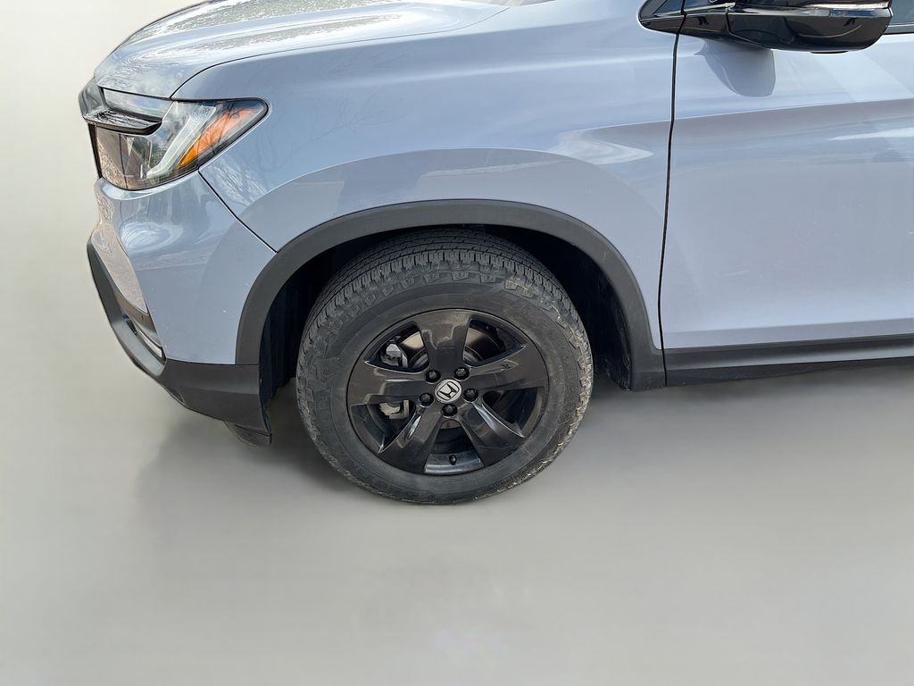 Used 2023 Gray Honda Black Edition image 30