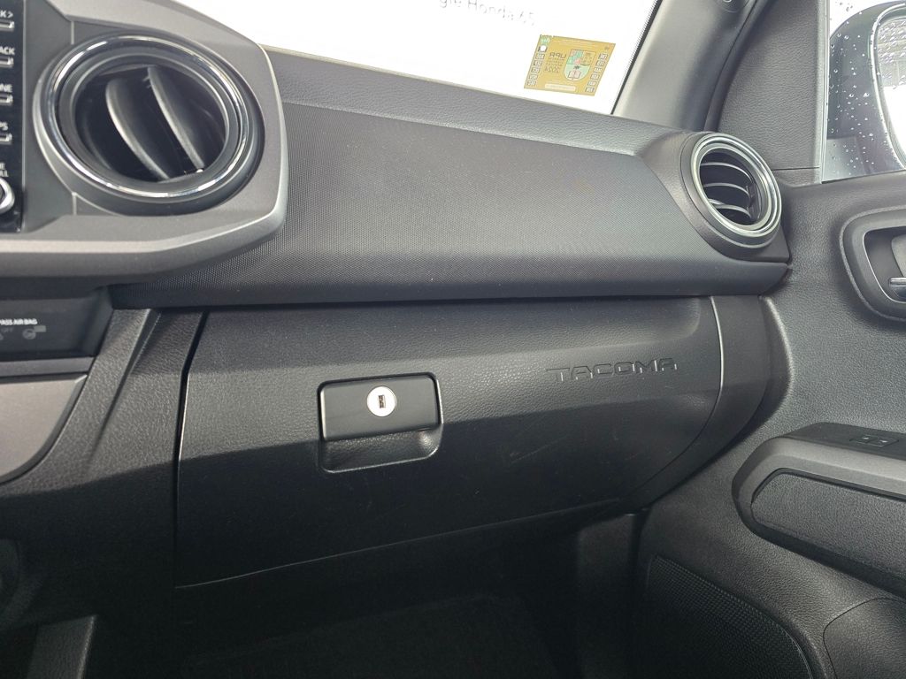 Thumbnail: 2023 Toyota Tacoma - 14