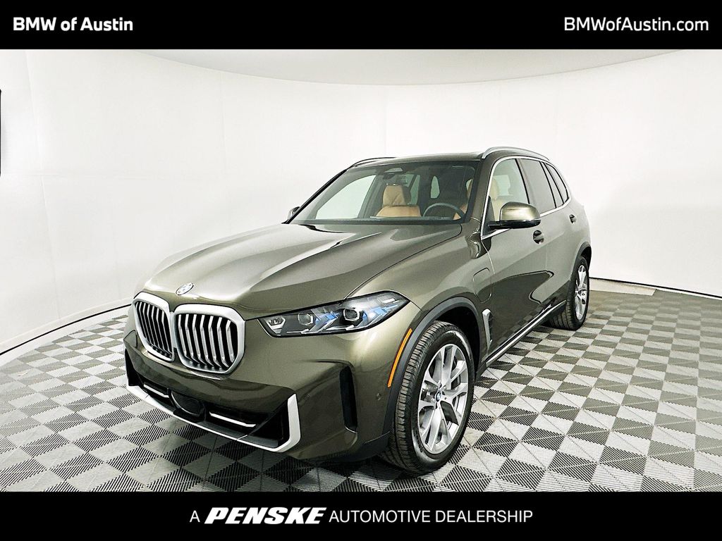 2026 BMW X5 xDrive50e Hero Image