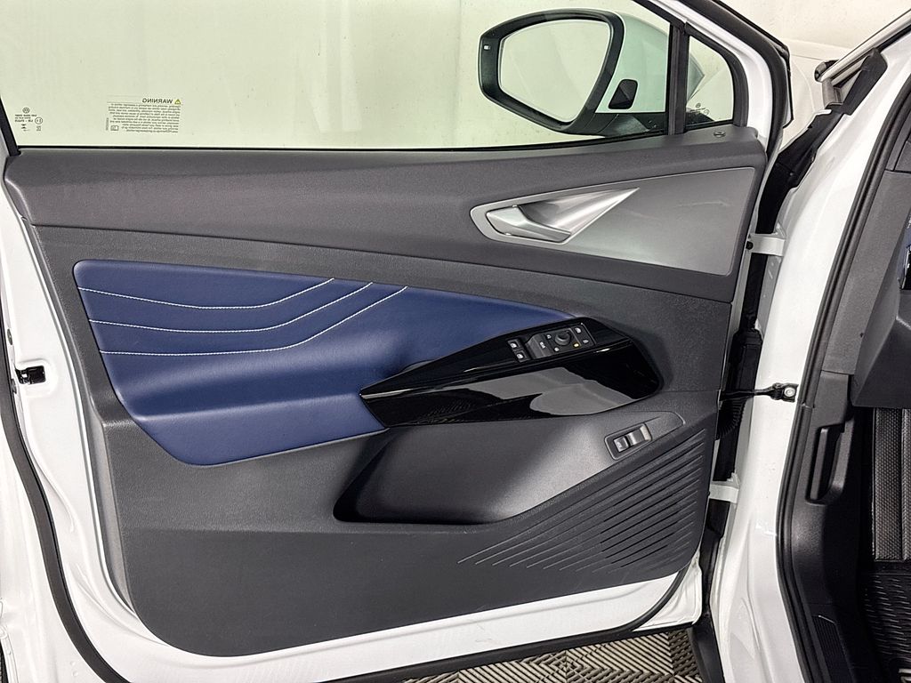 2025 Volkswagen ID.4 Pro S Plus