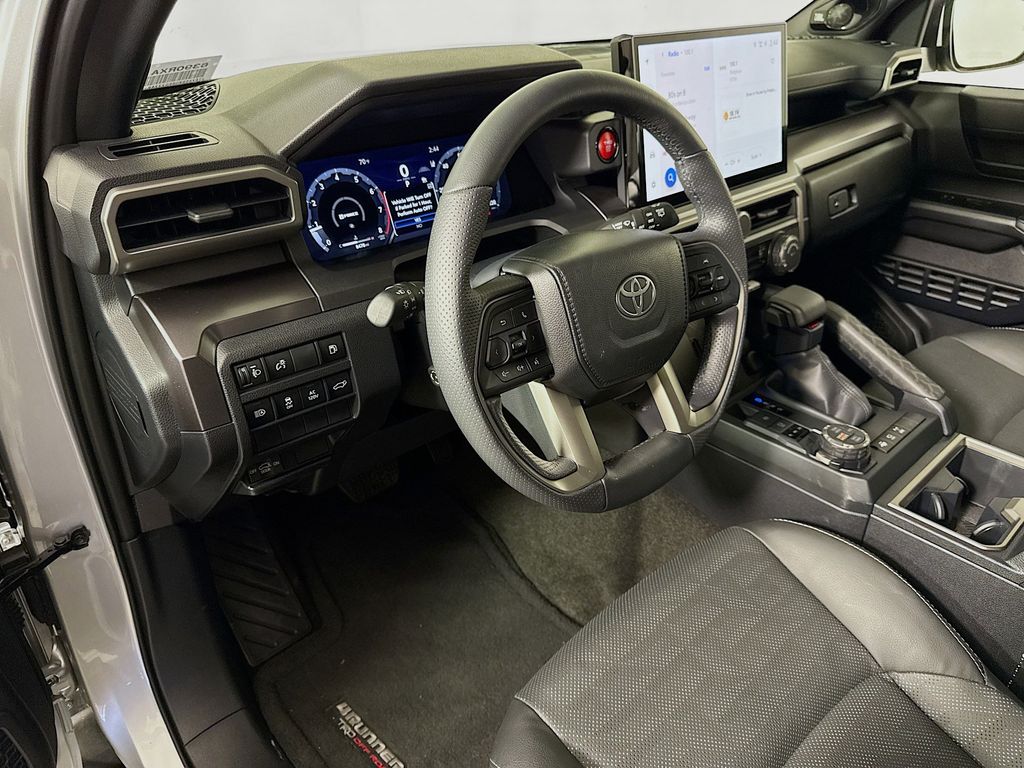 Thumbnail: 2025 Toyota 4Runner - 9