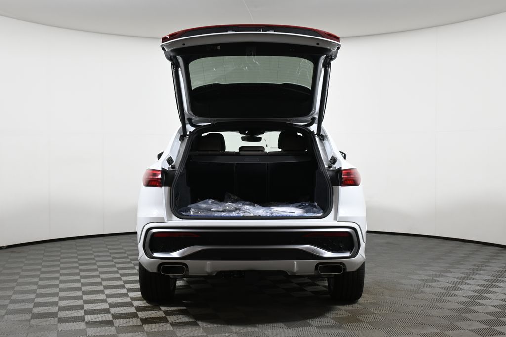 Thumbnail: 2025 Audi Q5 - 29