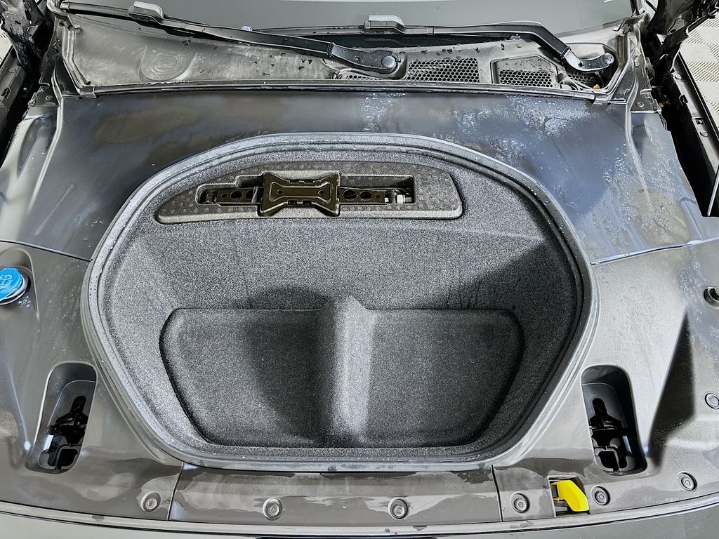 Thumbnail: 2022 Polestar 2 - 30