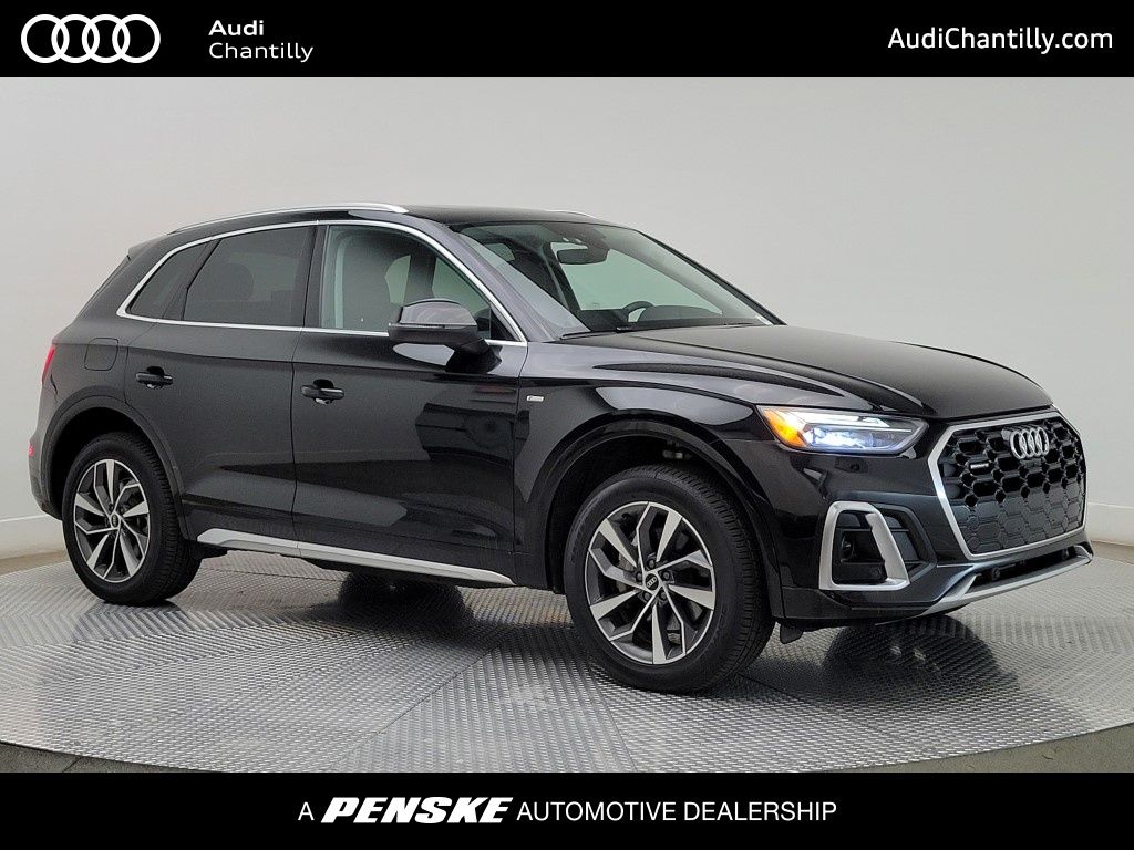 Thumbnail: 2022 Audi Q5 - 1