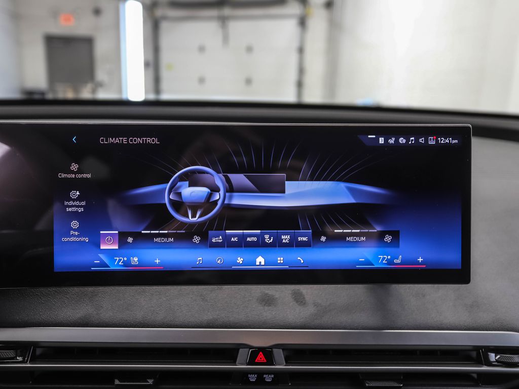 Thumbnail: 2026 BMW iX - 15