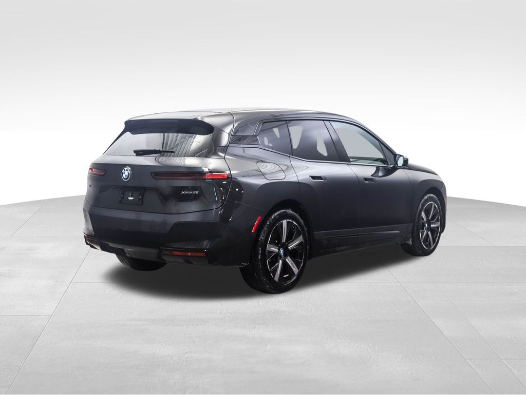 Thumbnail: 2023 BMW iX - 5