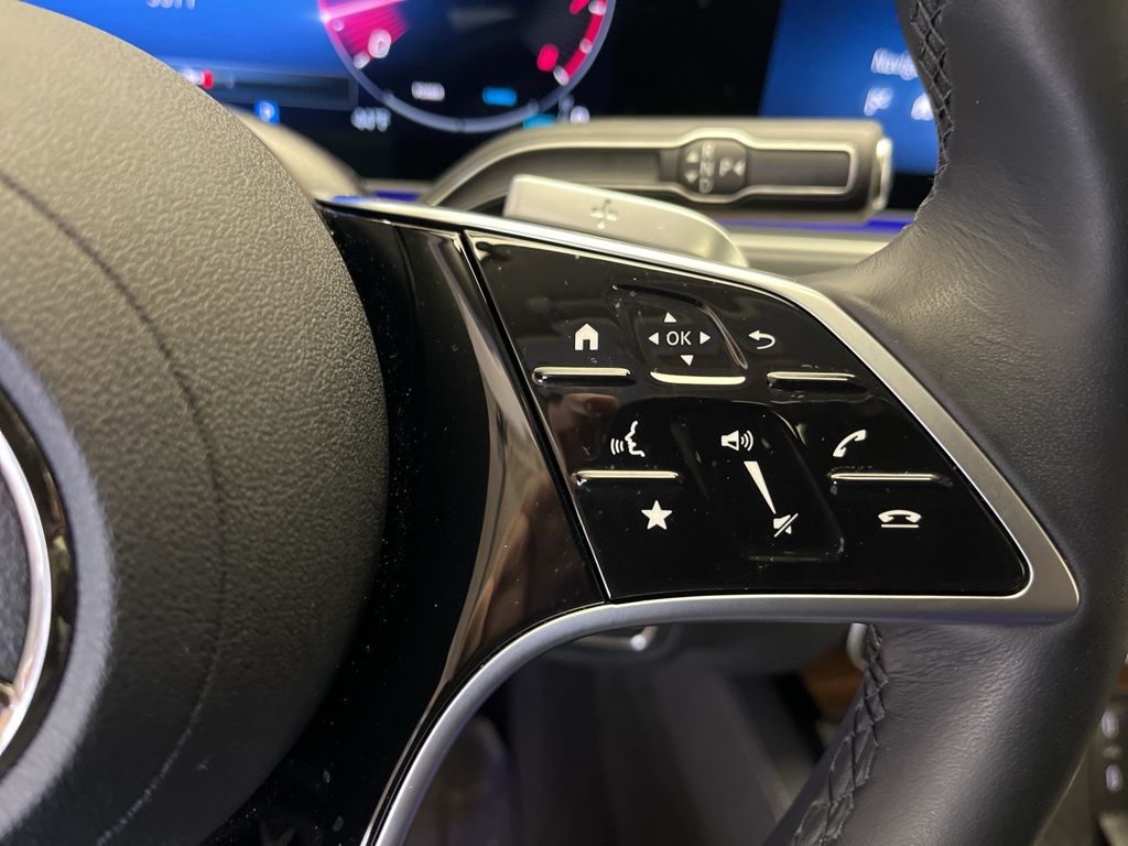 Thumbnail: 2025 Mercedes-Benz GLE - 16