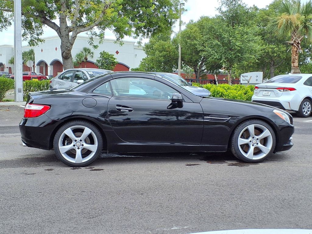 Used 2012 Mercedes-benz SLK Convertible