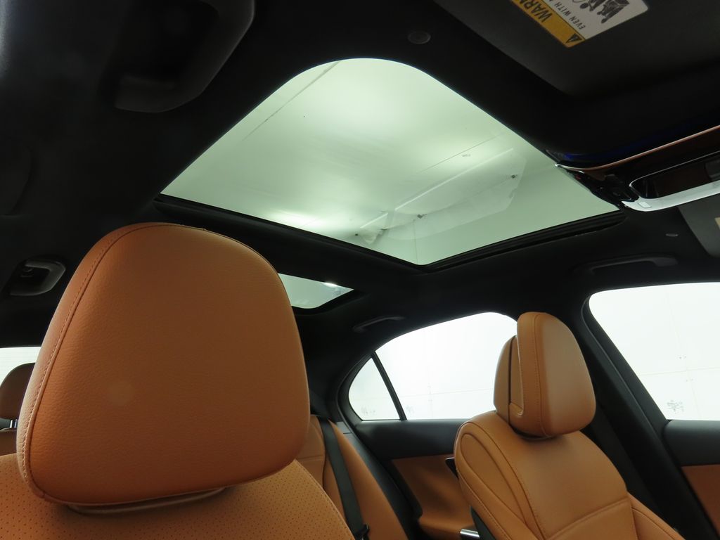 Thumbnail: 2025 Mercedes-Benz C-Class - 19