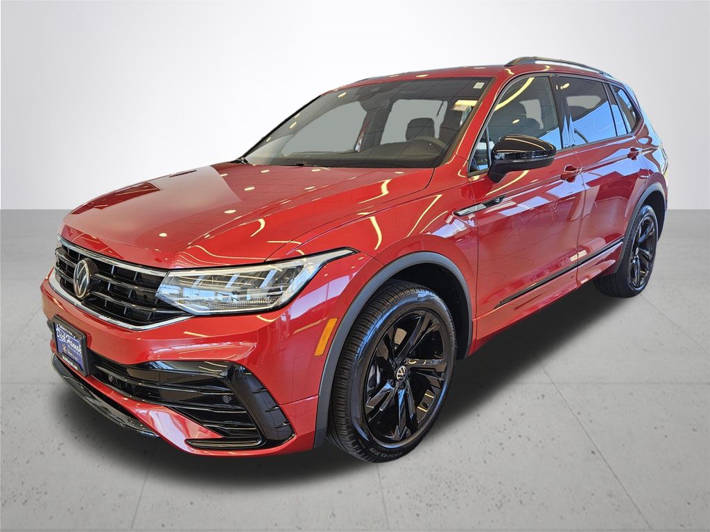 2024 Volkswagen Tiguan 2.0T SE R-Line Black