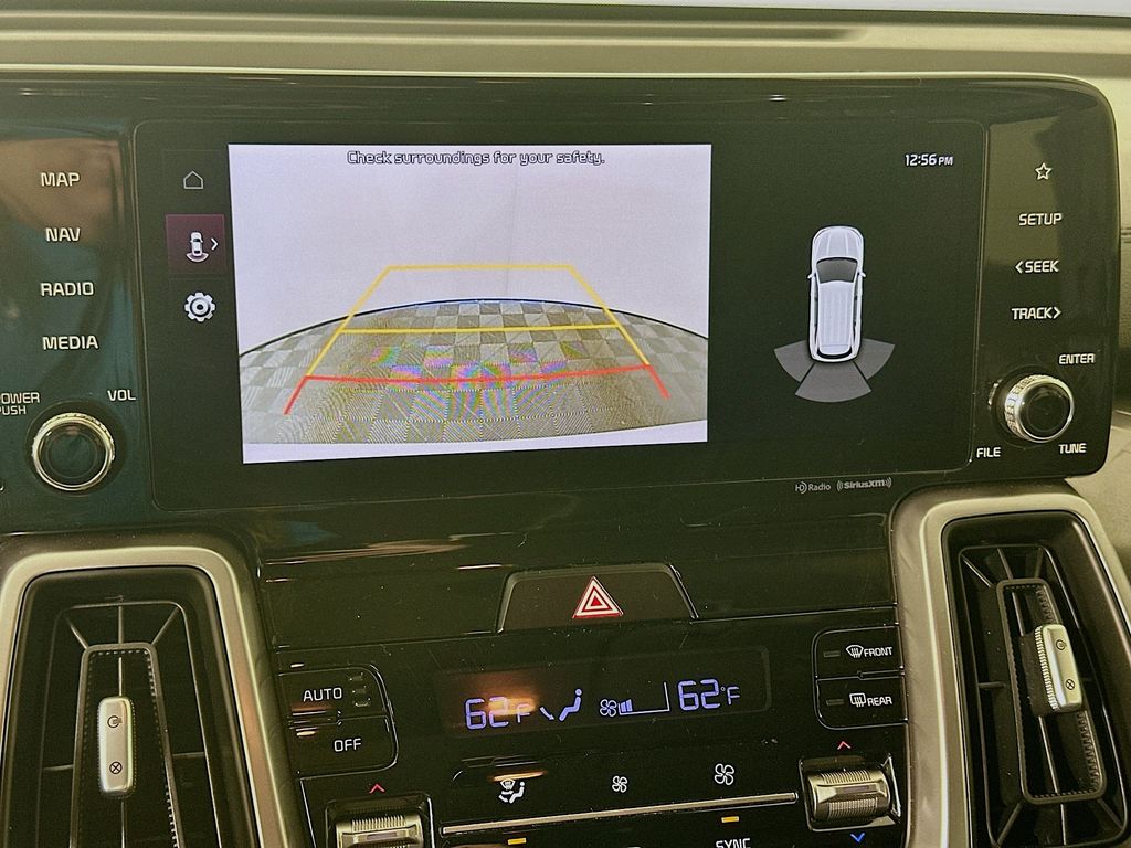 Thumbnail: 2023 Kia Sorento - 14