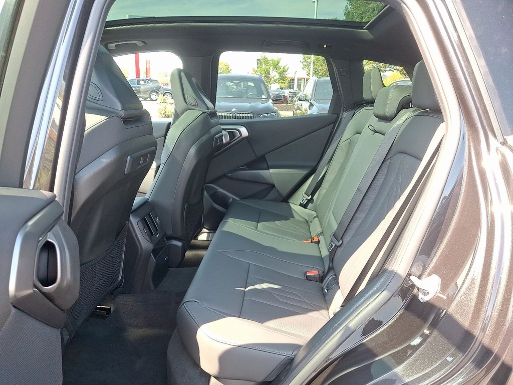 Thumbnail: 2026 BMW X3 - 5