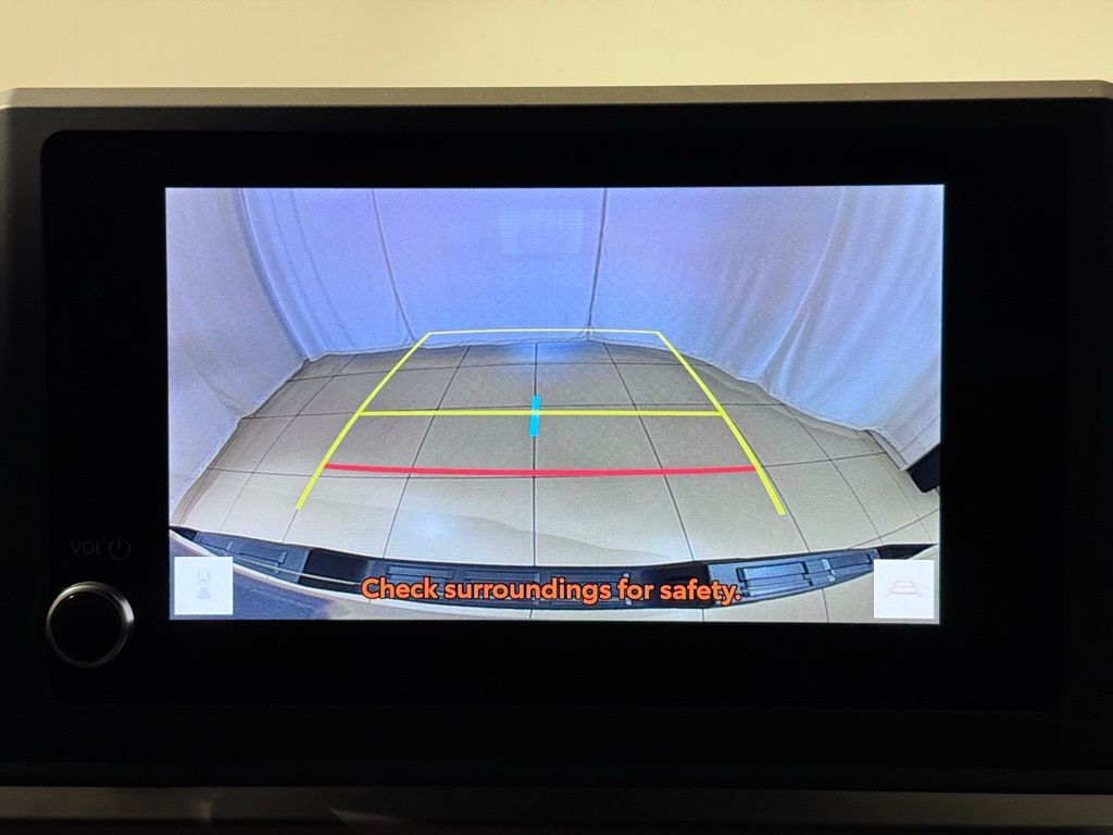 Thumbnail: 2025 Toyota Tacoma - 25