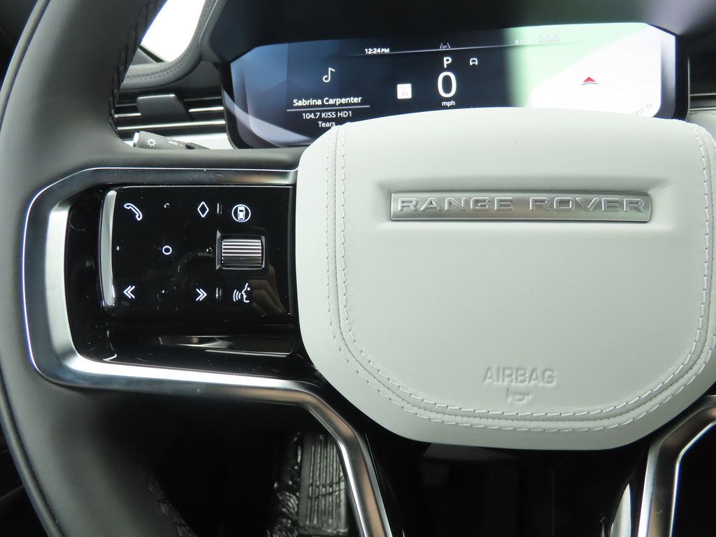 Thumbnail: 2025 Land Rover Range Rover Sport - 11